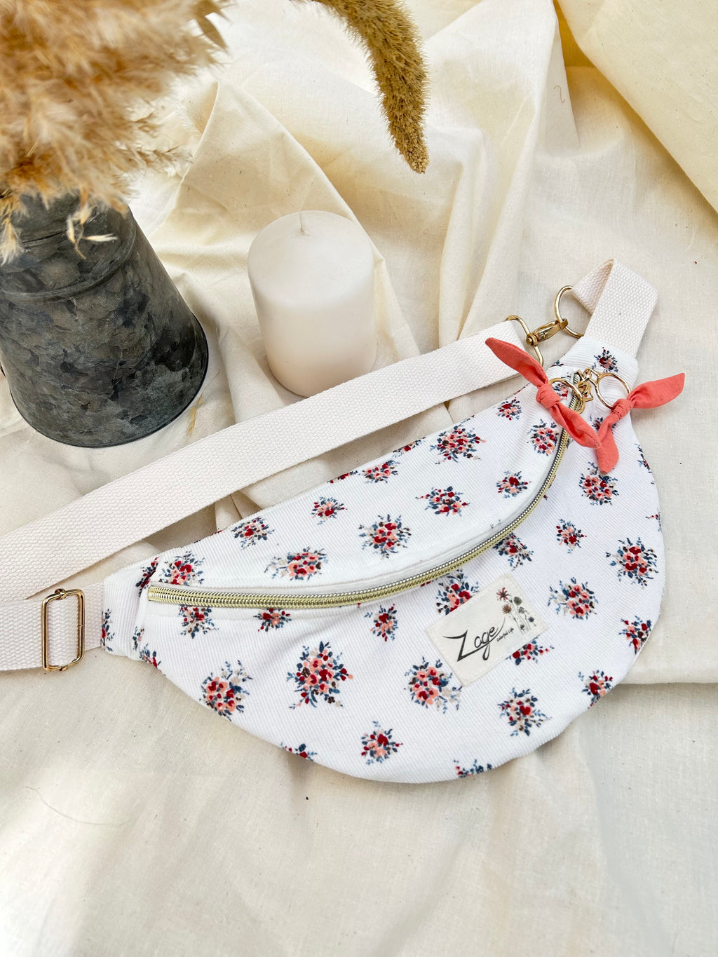 Sac banane femme Hiver | Velours côtelé blanc et fleuri & doublure roseSac Femme Zage Colorful Life