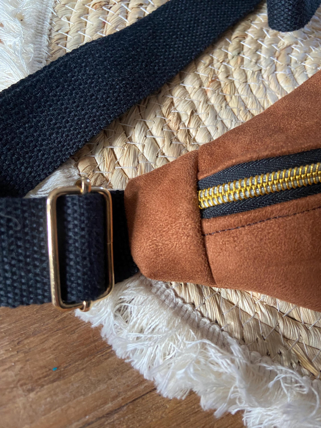 Sac banane femme hiver | Suédine marron & doublure gaze de coton fleurie libertySac Femme Zage Colorful Life