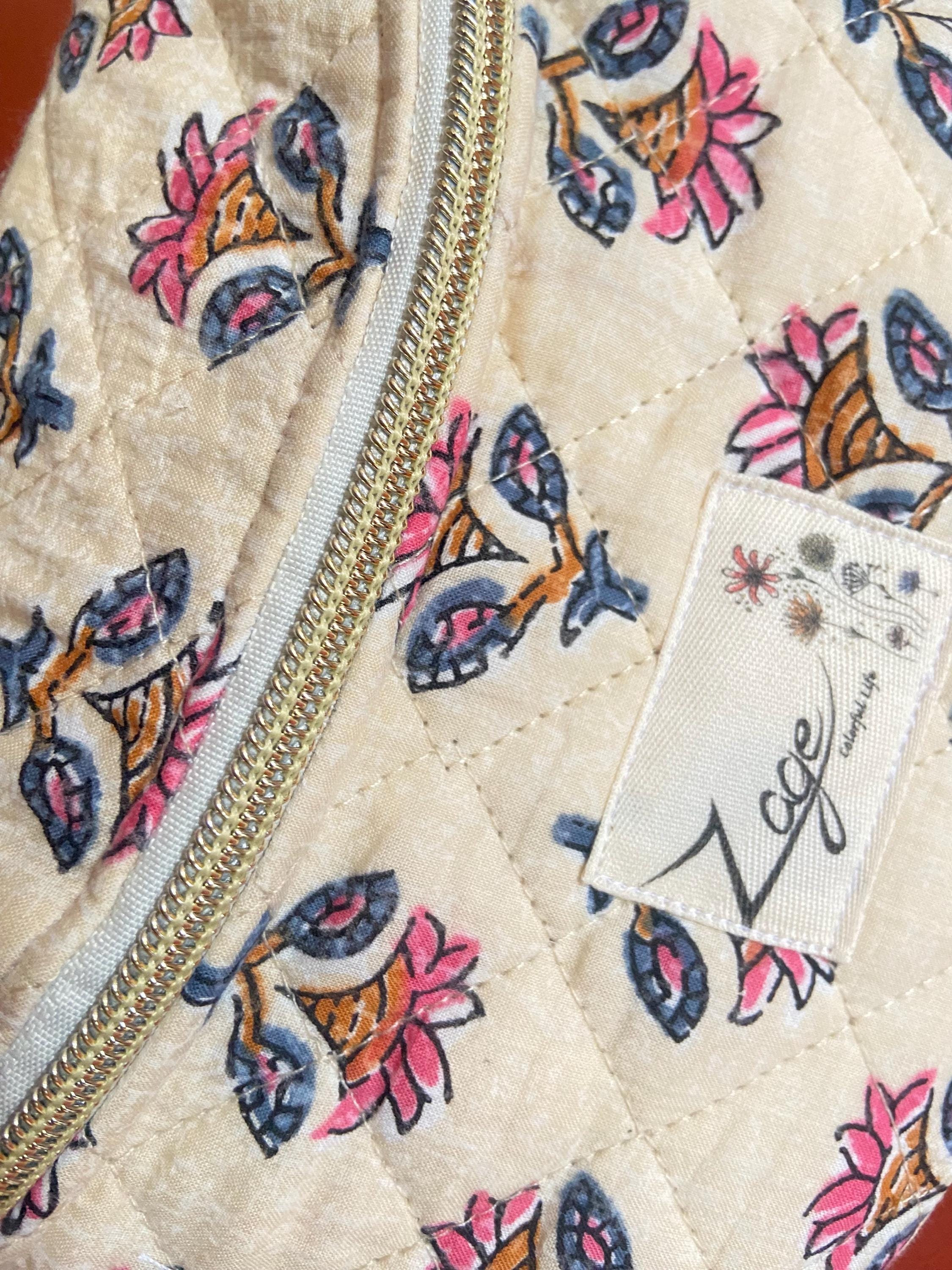 Sac Banane Femme  | Matelassé motifs Indy fleurs roses et bleues & doublure bleue pétroleSac Femme Zage Colorful Life