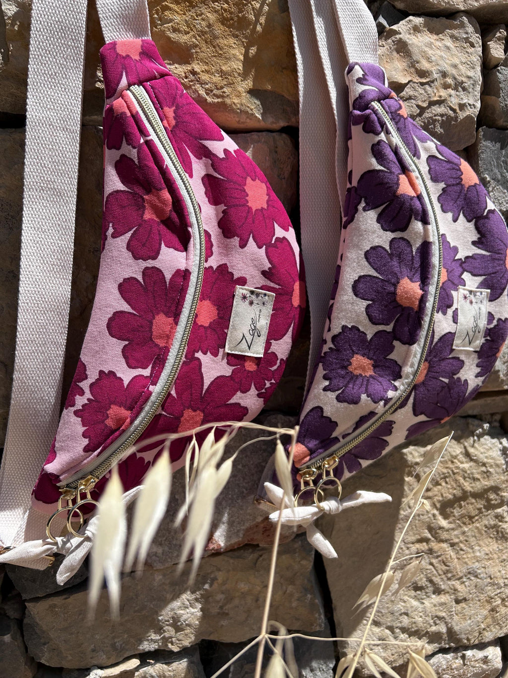 Sac banane Femme |Sweat molletonné Marguerites roses fond rose & doublure beigeSac Femme Zage Colorful Life
