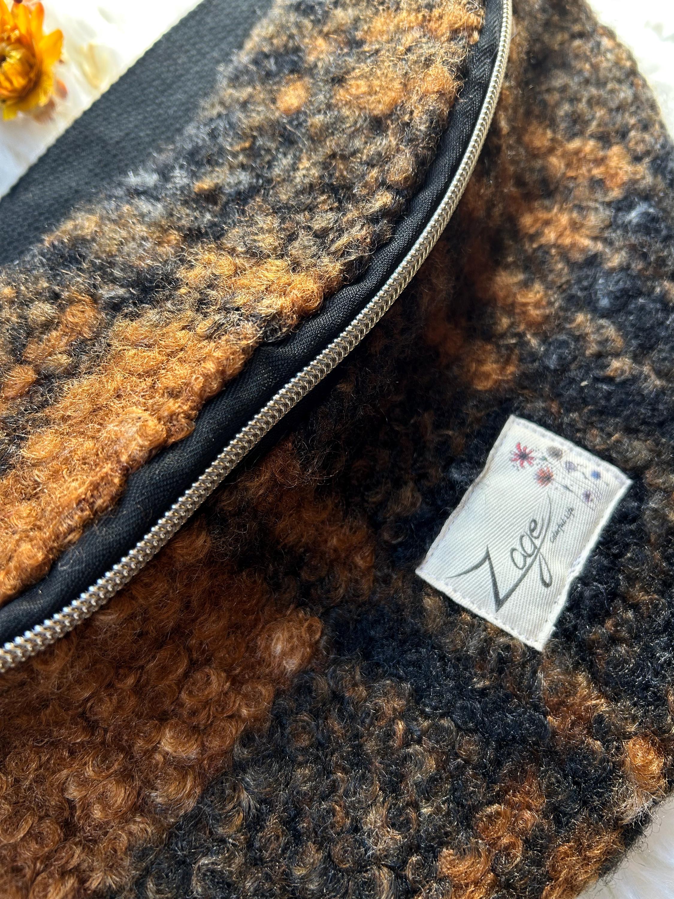 Sac banane femme hiver | Ecossaise bouclettes marron et noir & doublure noireSac Femme Zage Colorful Life