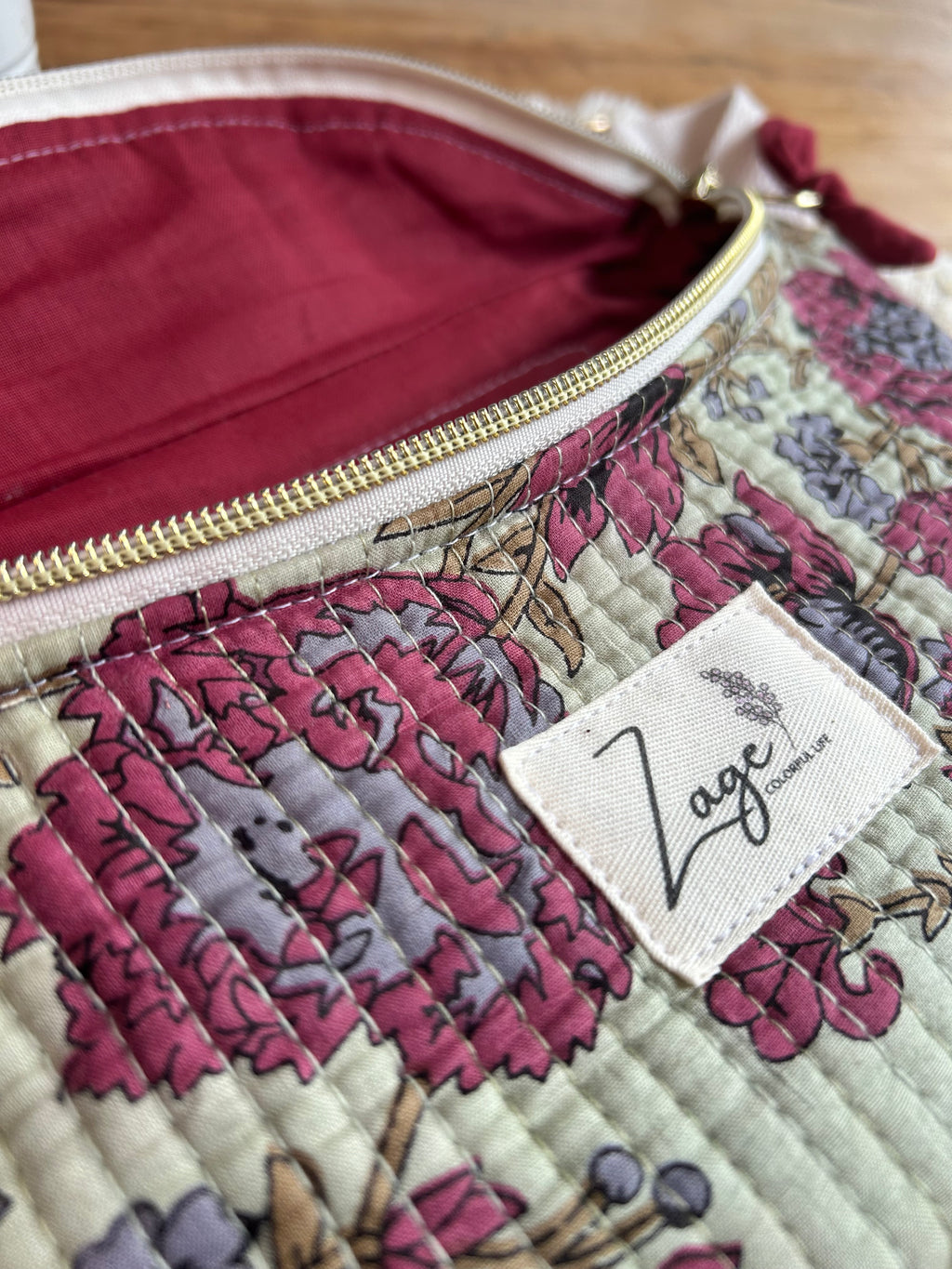 Sac banane femme Matelassé | Tissu matelassé vert fleuri & doublureSac Femme Zage Colorful Life