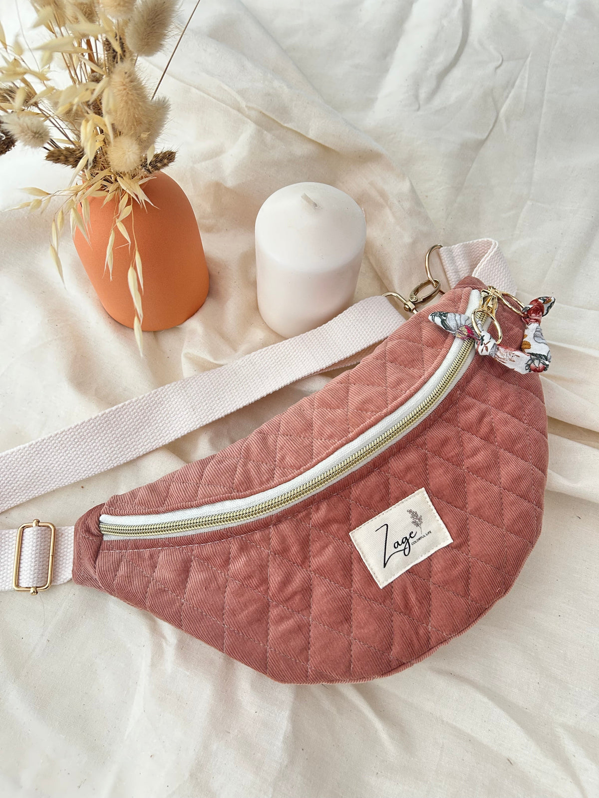Sac banane femme hiver | Velours matelassé vieux rose & doublure gaze de coton fleurieSac Femme Zage Colorful Life