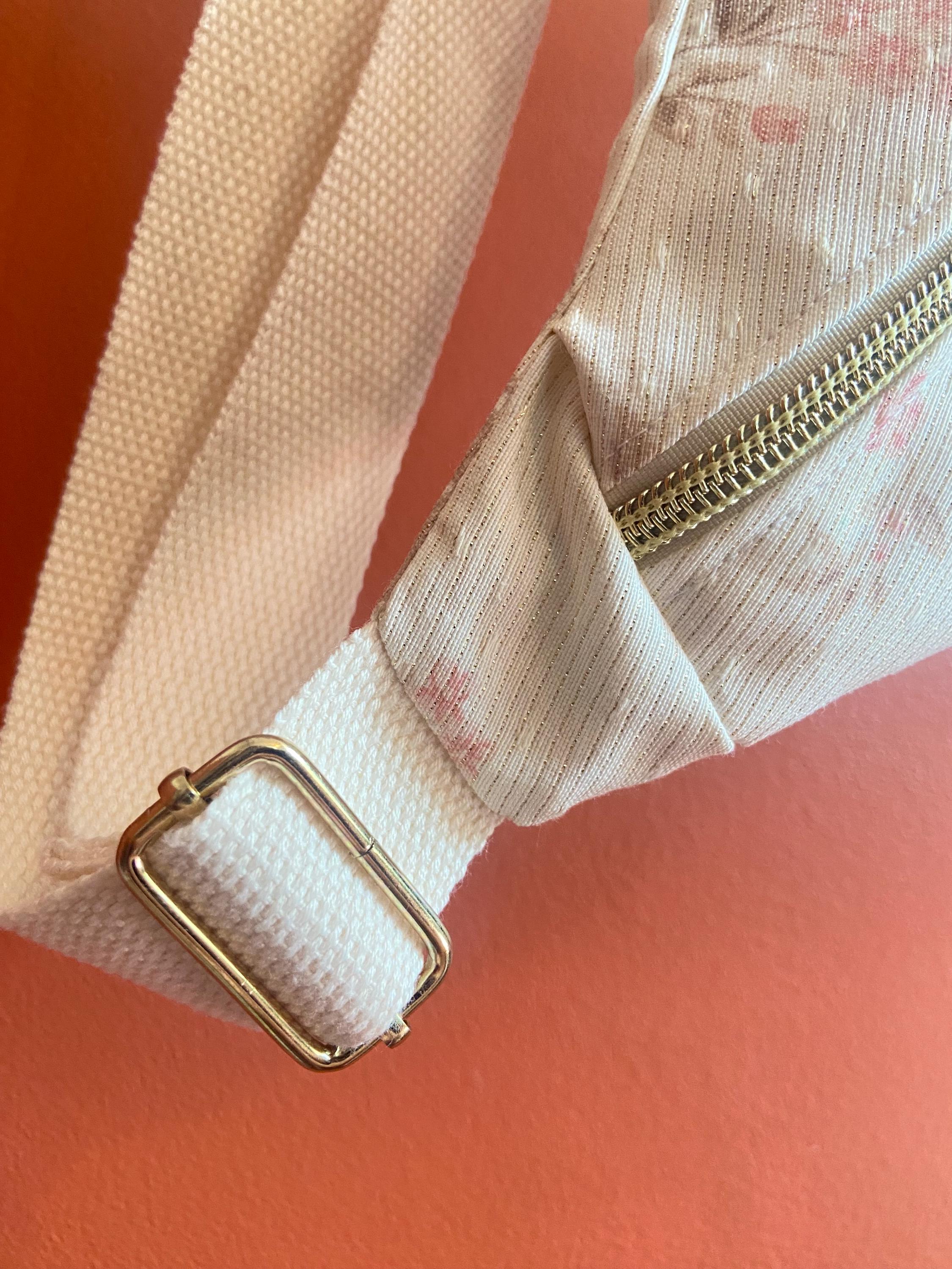 Sac Banane Femme | Jacquard lurex fleuris rose & doublure beigeSac Femme Zage Colorful Life