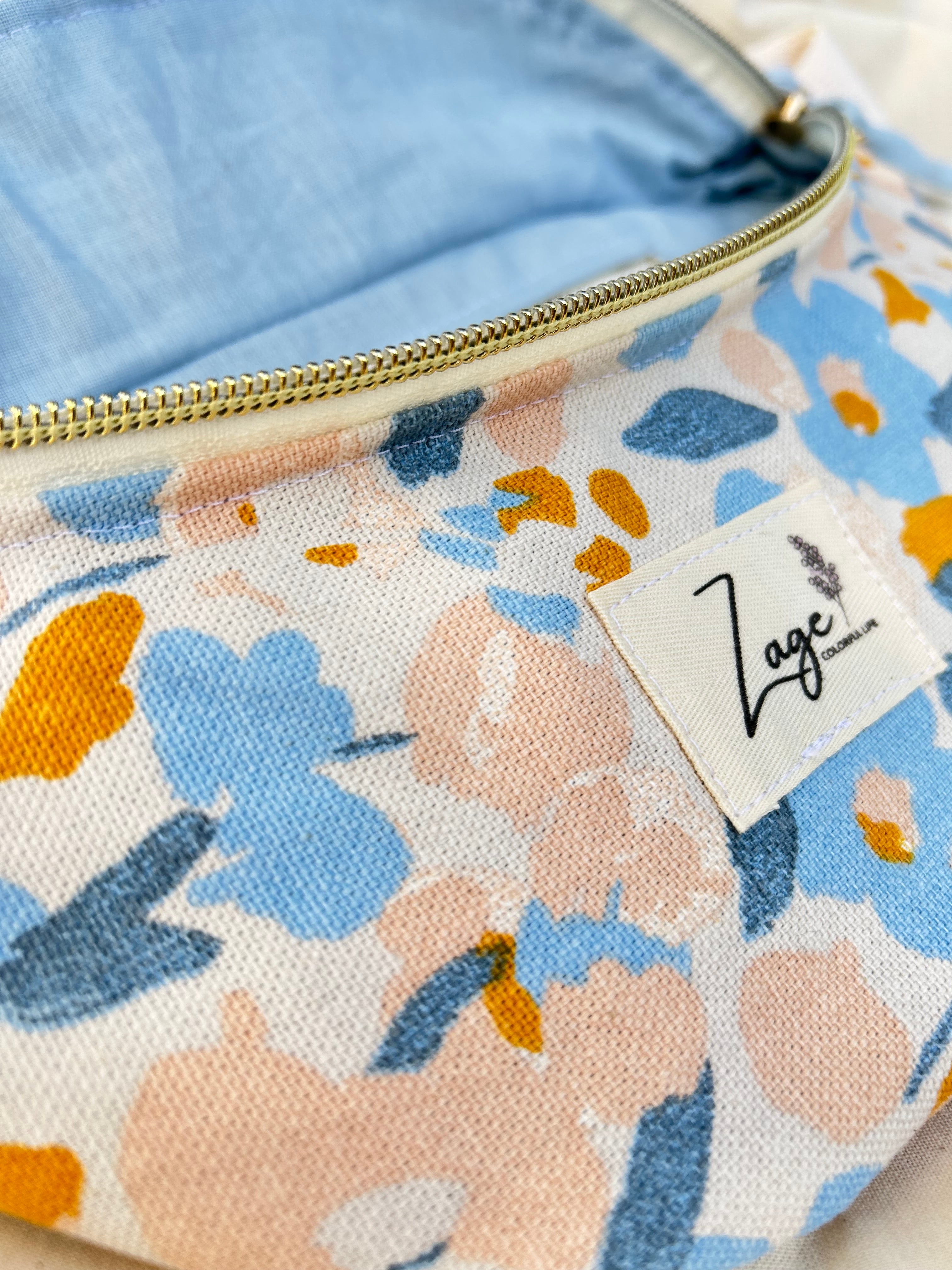 Sac banane Femme | Toile Fleurie bleue & doublure bleue clairSac Femme Zage Colorful Life