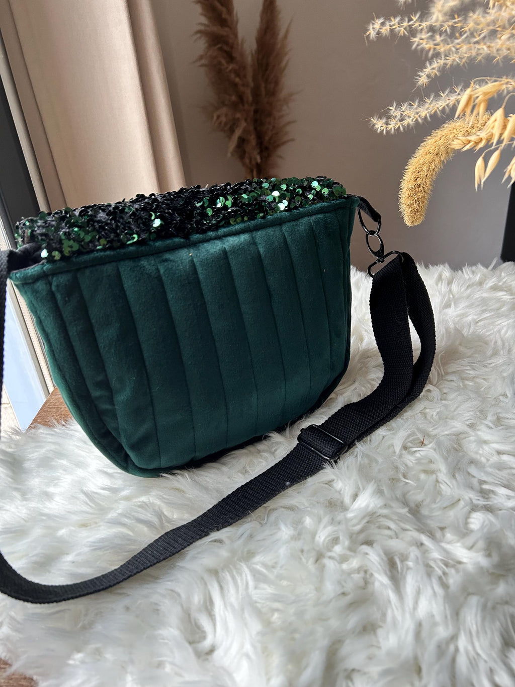 Sac Besace à rabat femme fête | Sequins, velours matelassé  & doublure noireSac Femme Zage Colorful Life