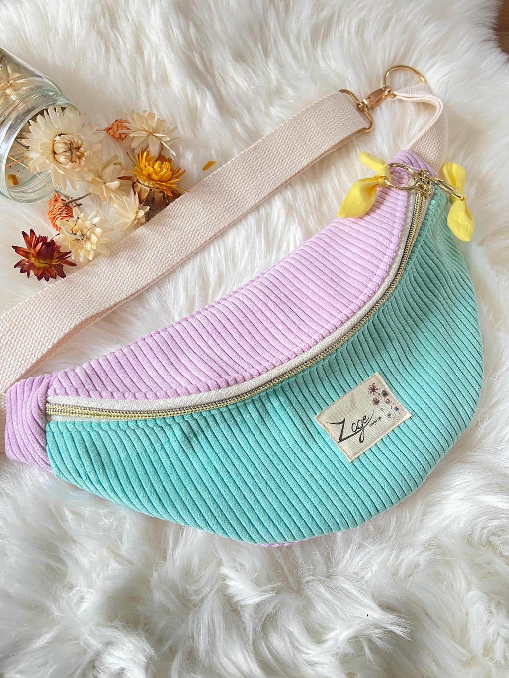 Sac banane femme hiver | Velours côtelé vert et parme & doublure jauneSac Femme Zage Colorful Life