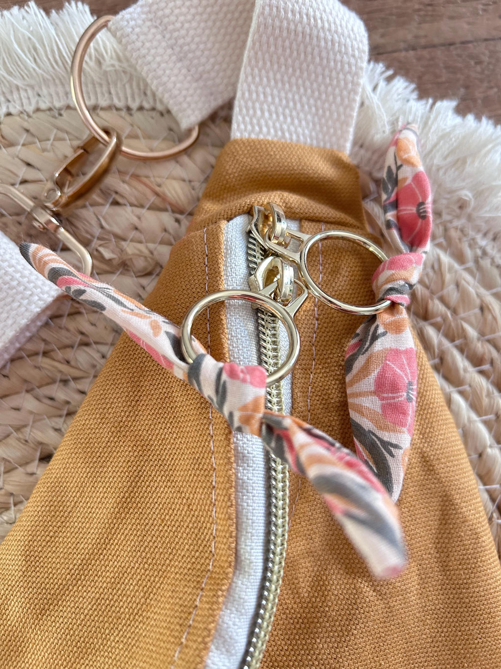 Sac banane femme été | Toile canvas jaune moutarde & doublure fleurie roseSac Femme Zage Colorful Life