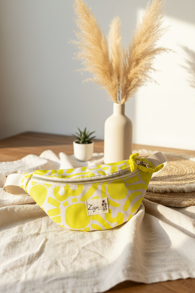 Sac banane Imperméable femme | Toile blanche graphique jaune fluo, doublure jauneSac Femme Zage Colorful Life