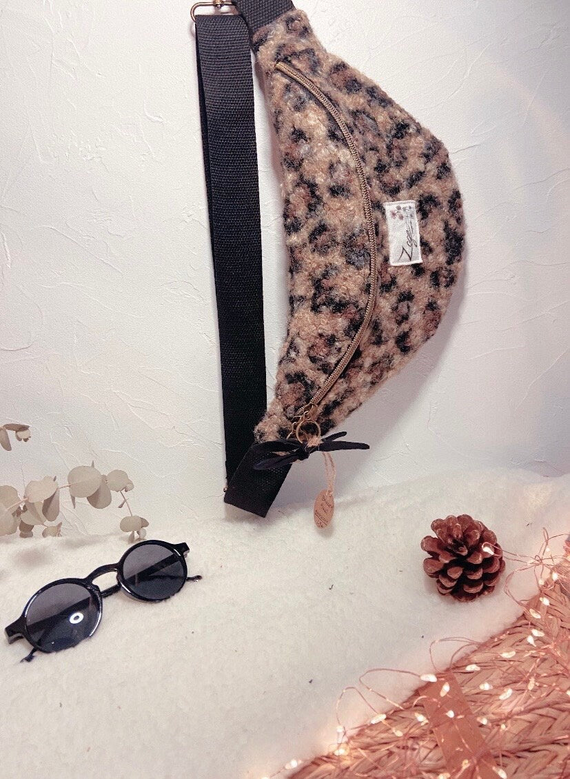 Sac banane femme hiver | Bouclettes/sherpa léopard marron et noir & doublure noireSac Femme Zage Colorful Life