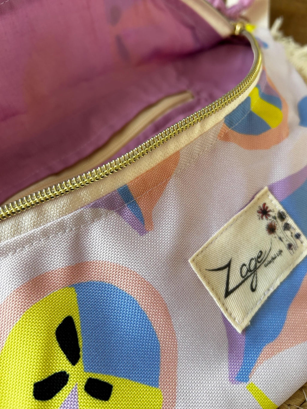 Sac banane Imperméable femme | Beige à motif agrume pastel & roseSac Femme Zage Colorful Life