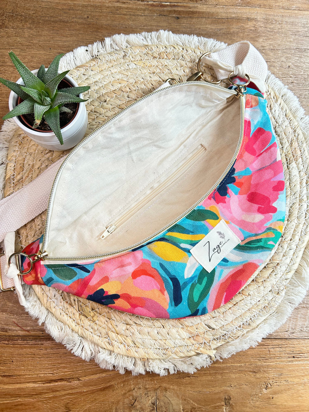 Sac banane femme Eté | Toile de coton fleurie colorée & doublure beigeSac Femme Zage Colorful Life