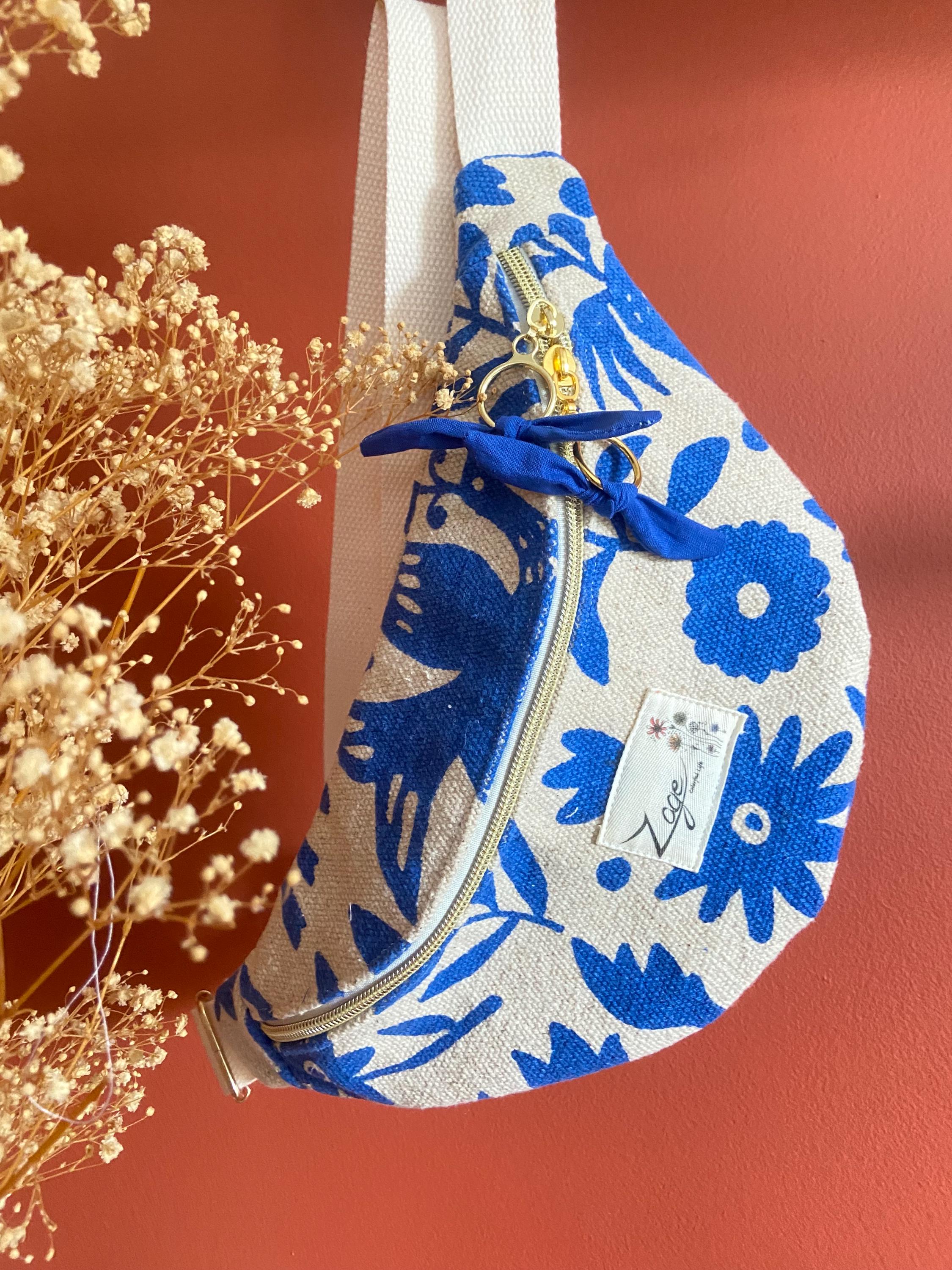 Sac banane femme Eté | toile indienne beige avec motifs bleus  & doublure bleuSac Femme Zage Colorful Life