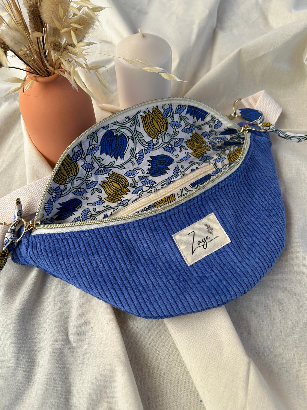 Sac banane femme hiver | Velours côtelé bleu roi & doublure indy fleuriSac Femme Zage Colorful Life