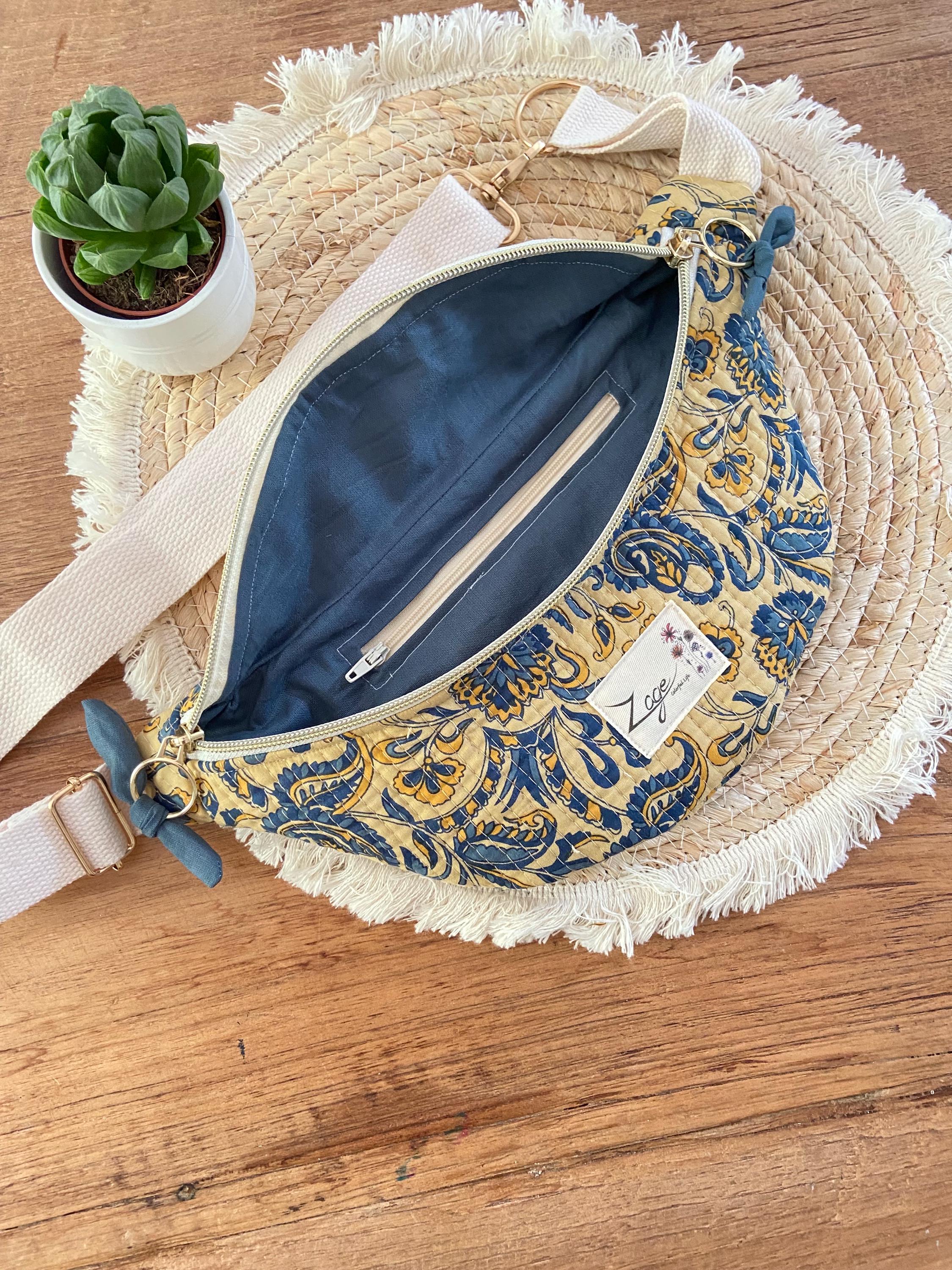 Sac Banane Femme | Matelassé motifs Indy bleu sur fond jaune & doublure bleu pétroleSac Femme Zage Colorful Life