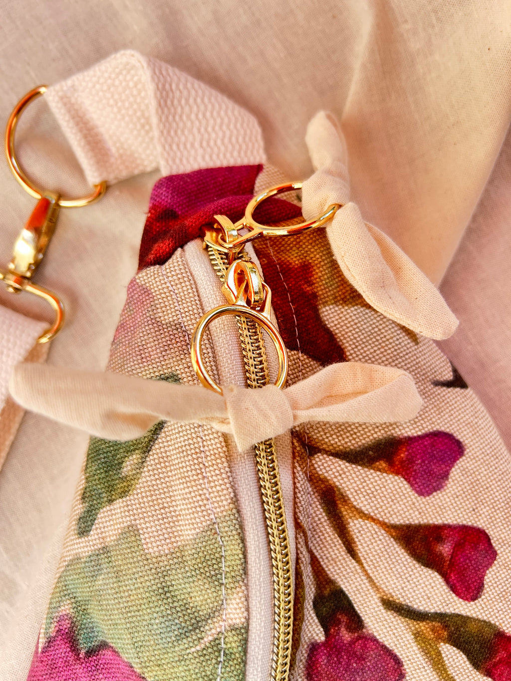 Sac banane femme Eté | Toile de coton fleurie colorée & doublure beige (Copie)Sac Femme Zage Colorful Life