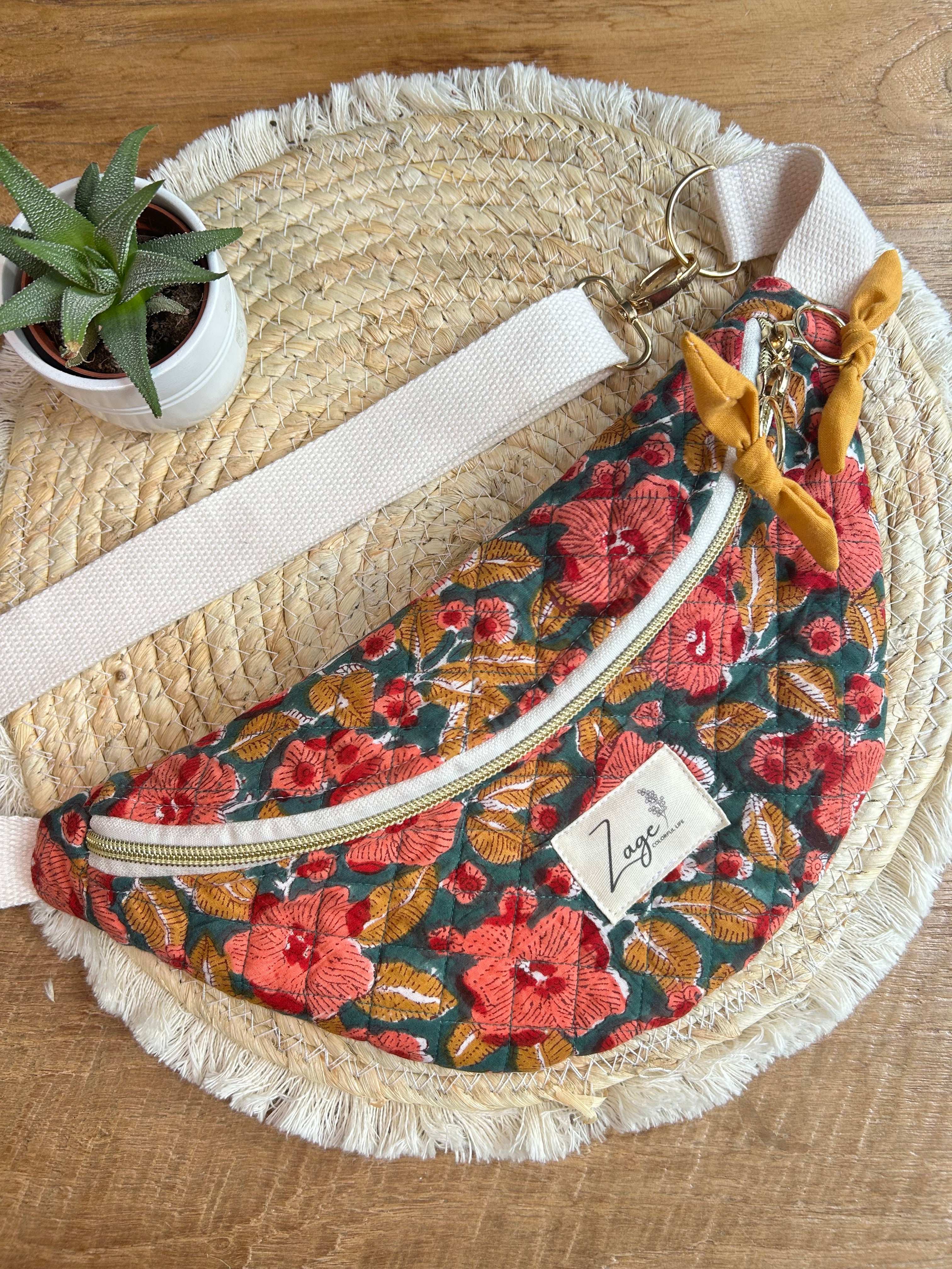 Sac banane femme Matelassé | Tissu matelassé vert fleuri & doublure moutardeSac Femme Zage Colorful Life