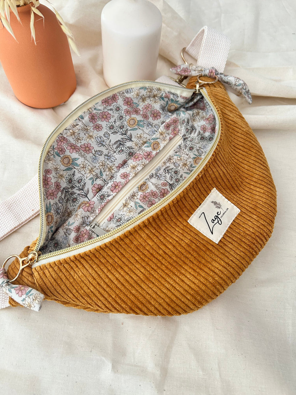 Sac banane femme hiver | Velours côtelé moutarde & doublure fleurieSac Femme Zage Colorful Life
