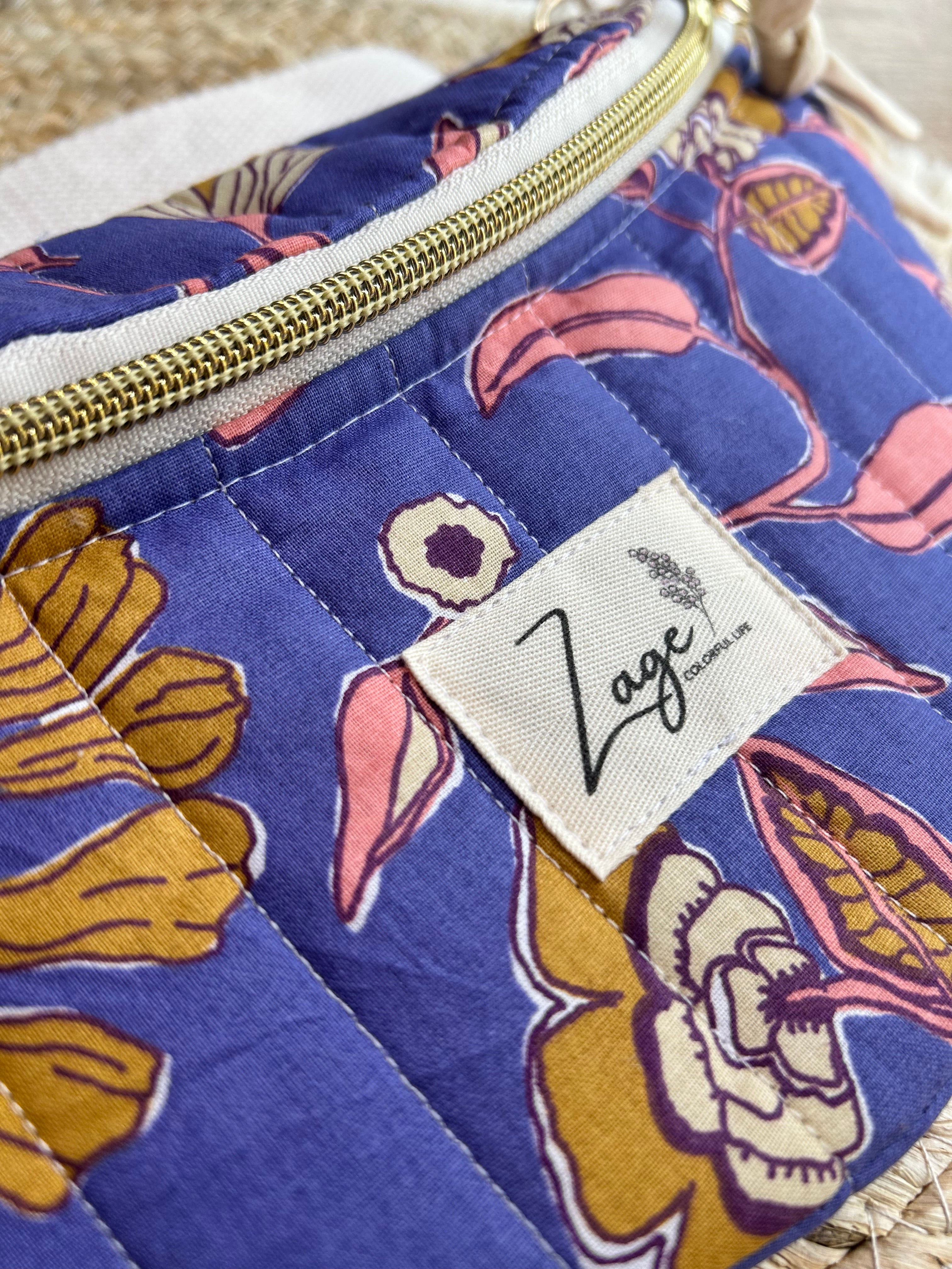 Sac banane femme Matelassé | Tissu matelassé bleu fleuri & doublure beigeSac Femme Zage Colorful Life