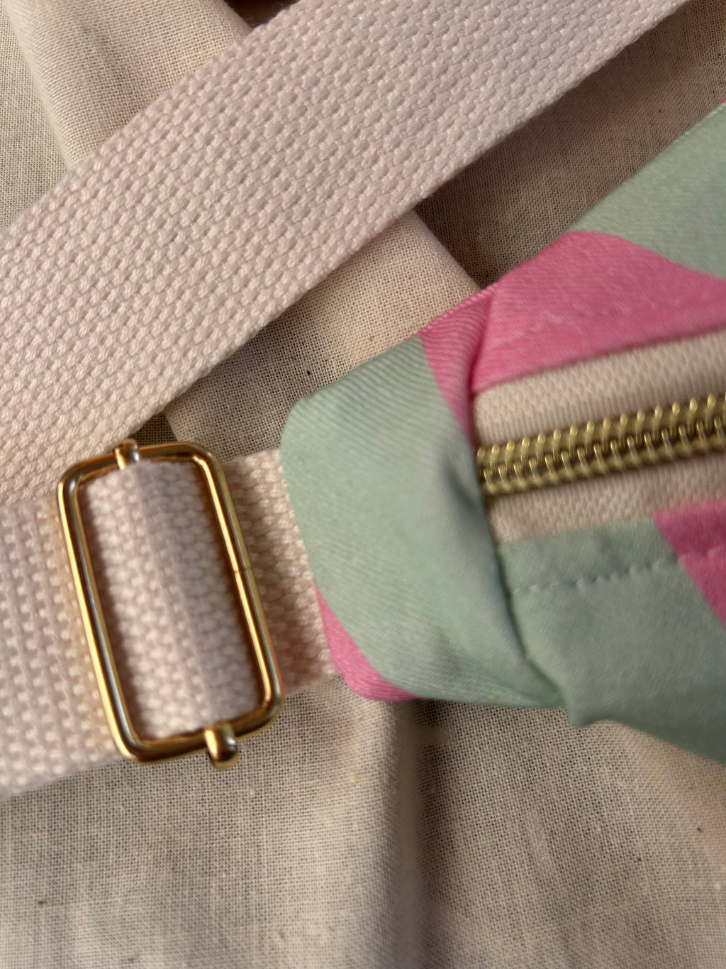 Sac banane femme Eté | Sergé de coton vert menthe et rose & doublure beigeSac Femme Zage Colorful Life