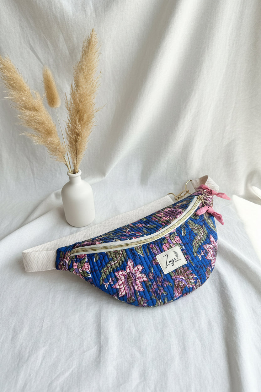 Sac banane femme Matelassé | Tissu matelassé bleu fleuri & doublure roseSac Femme Zage Colorful Life