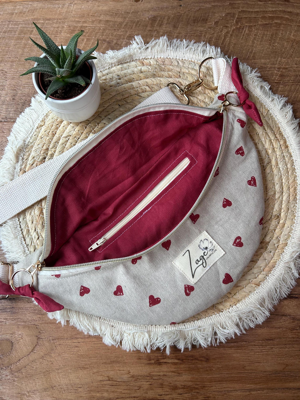 Sac banane femme  | Toile beige cœurs rouges & doublure rougeSac Femme Zage Colorful Life