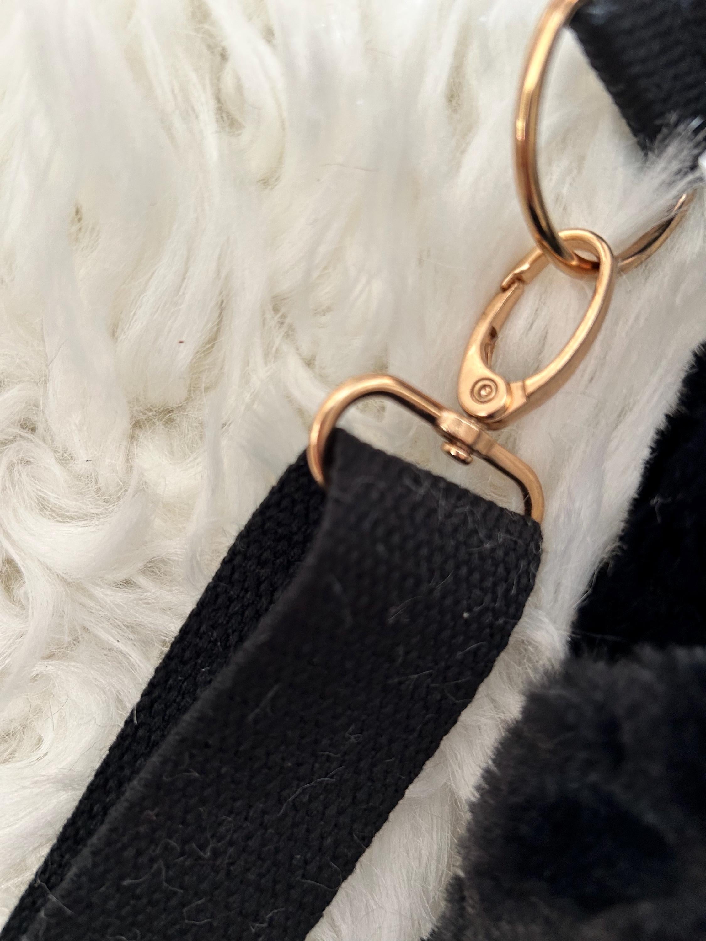 Sac banane femme hiver| Fausse fourrure noire & doublure vichy noireSac Femme Zage Colorful Life