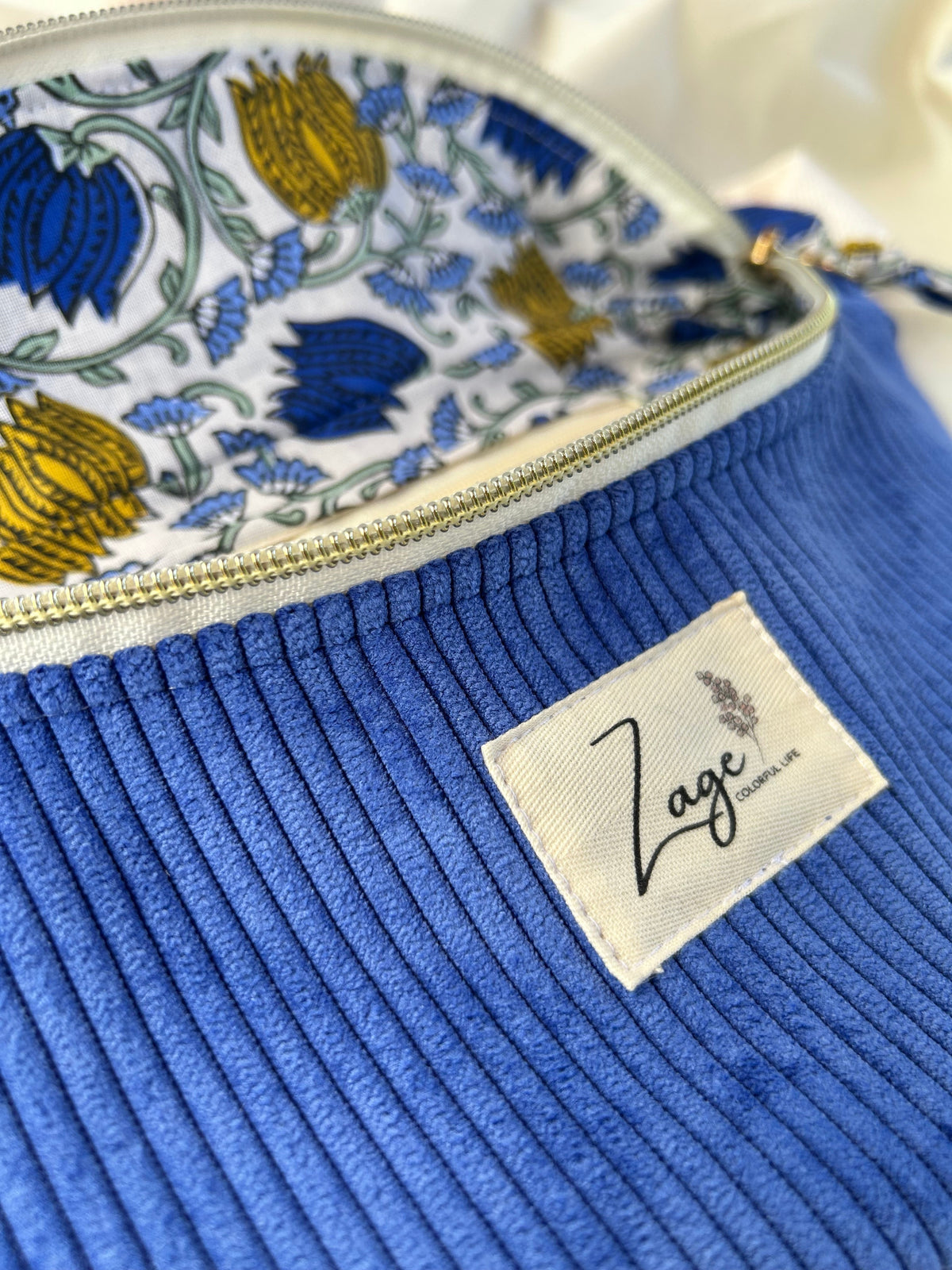 Sac banane femme hiver | Velours côtelé bleu roi & doublure indy fleuriSac Femme Zage Colorful Life