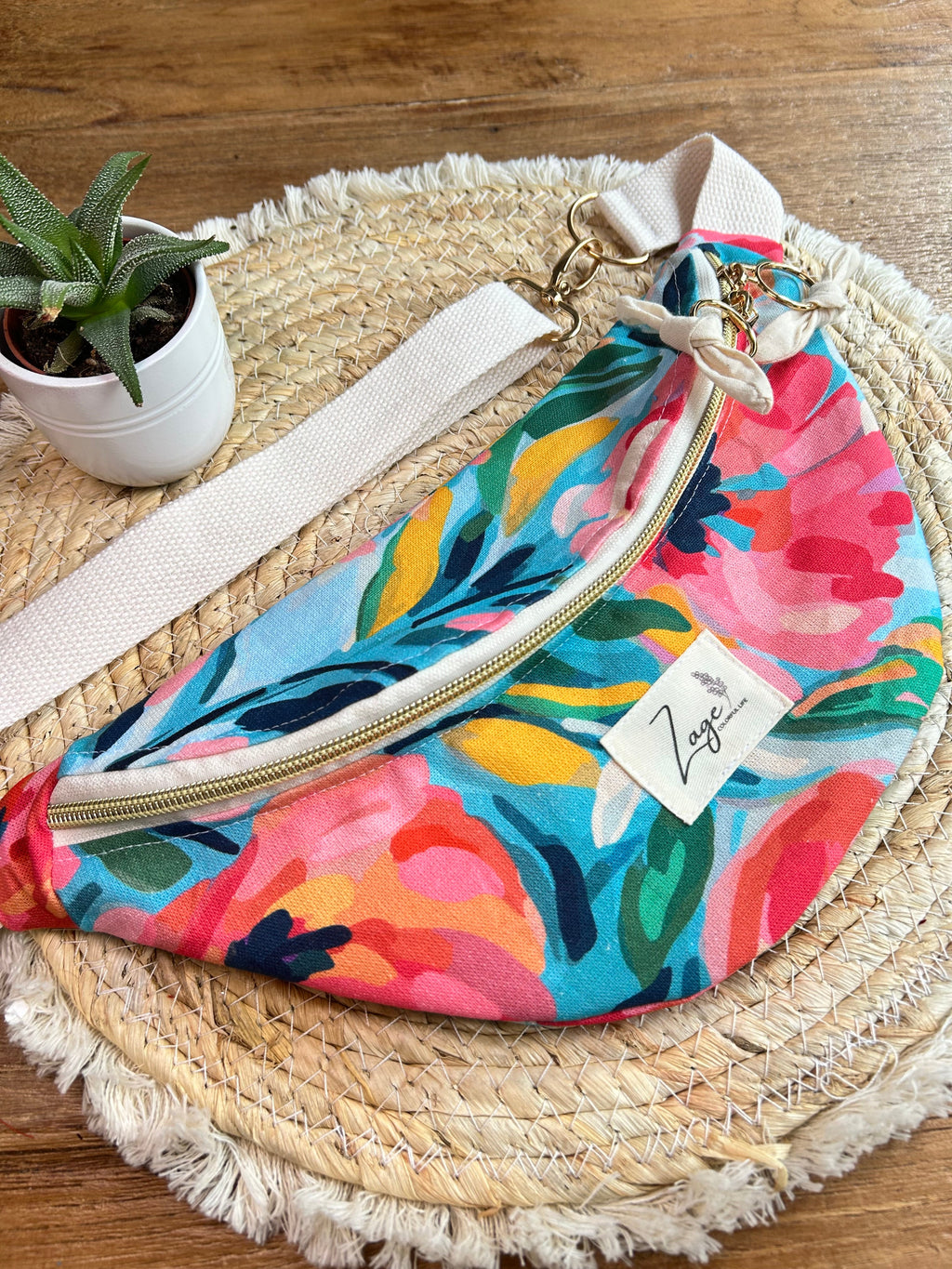 Sac banane femme Eté | Toile de coton fleurie colorée & doublure beigeSac Femme Zage Colorful Life