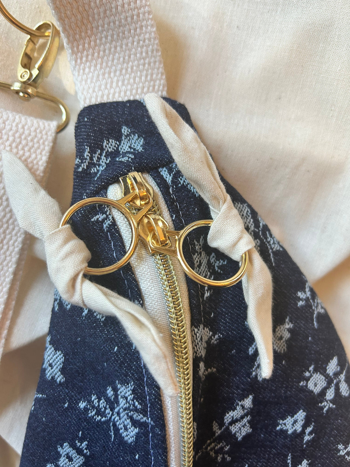Sac banane femme | Jean fleuri & doublure beigeSac Femme Zage Colorful Life