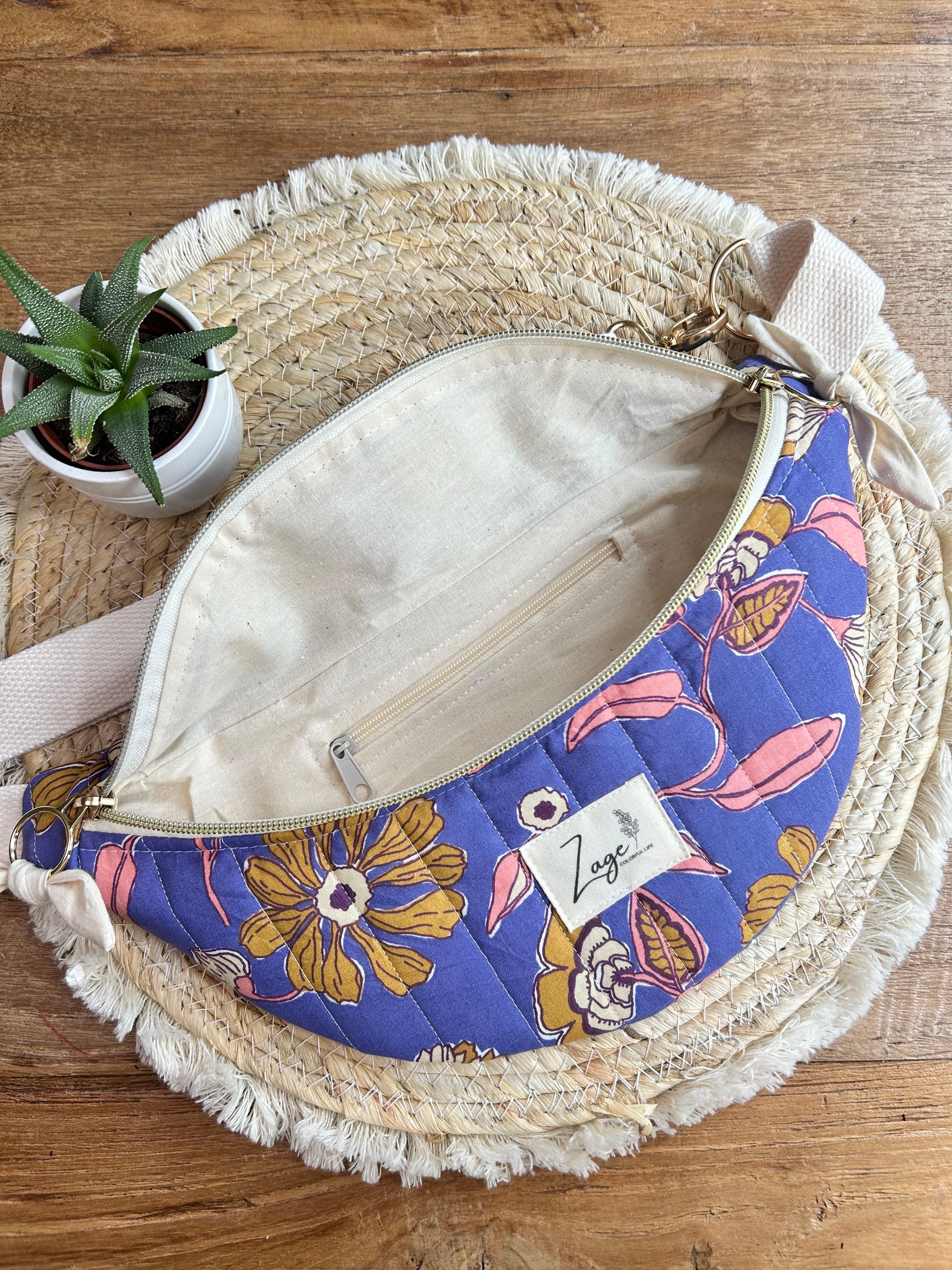 Sac banane femme Matelassé | Tissu matelassé bleu fleuri & doublure beigeSac Femme Zage Colorful Life