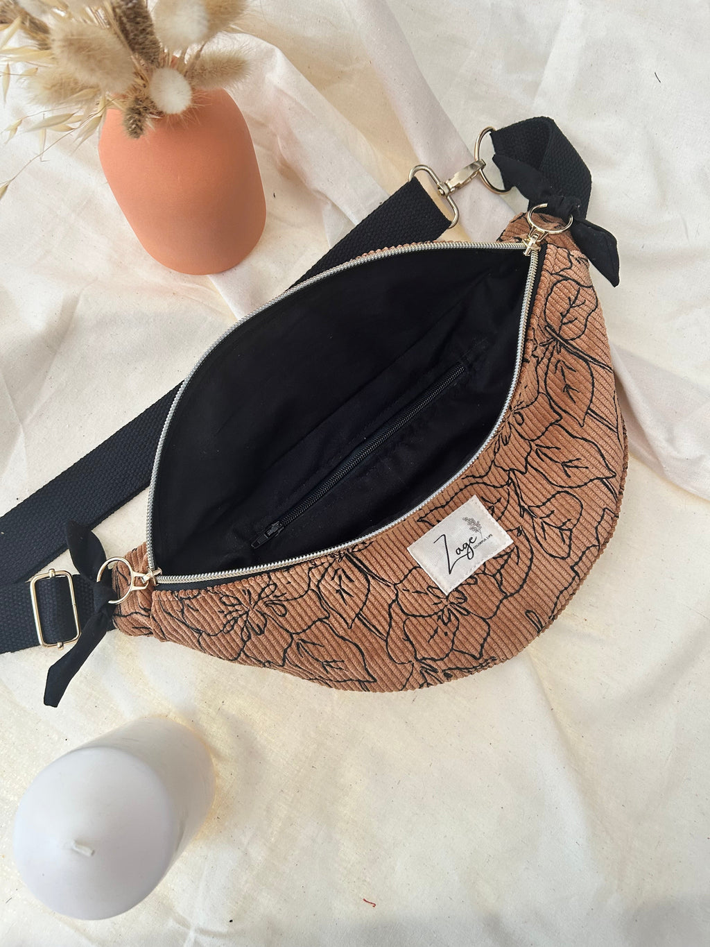 Sac banane femme hiver | Velours côtelé marron fleuri & doublure noireSac Femme Zage Colorful Life