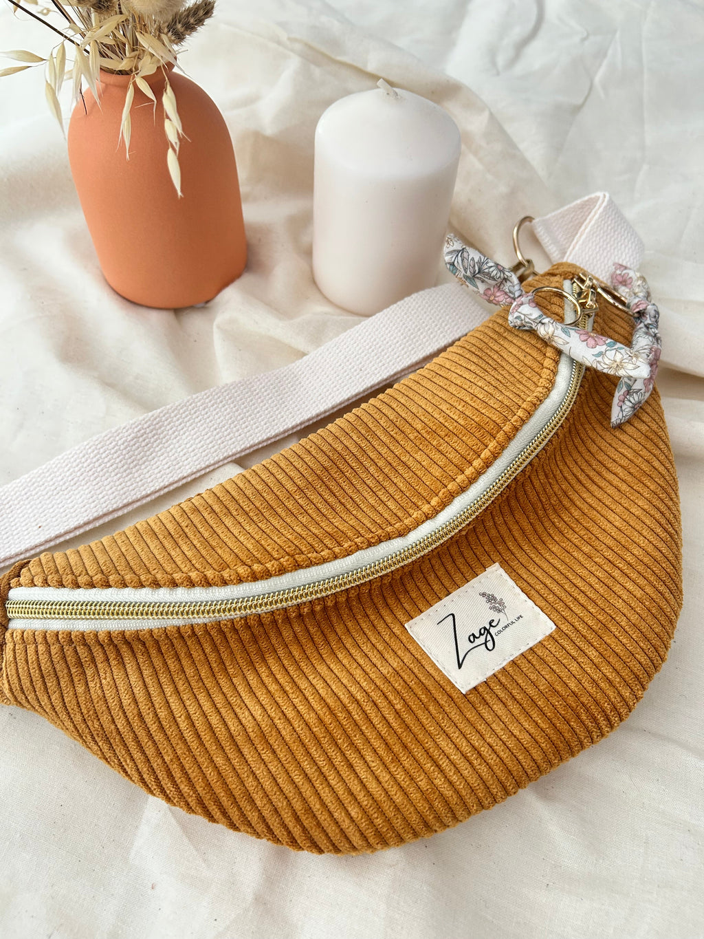 Sac banane femme hiver | Velours côtelé moutarde & doublure fleurieSac Femme Zage Colorful Life
