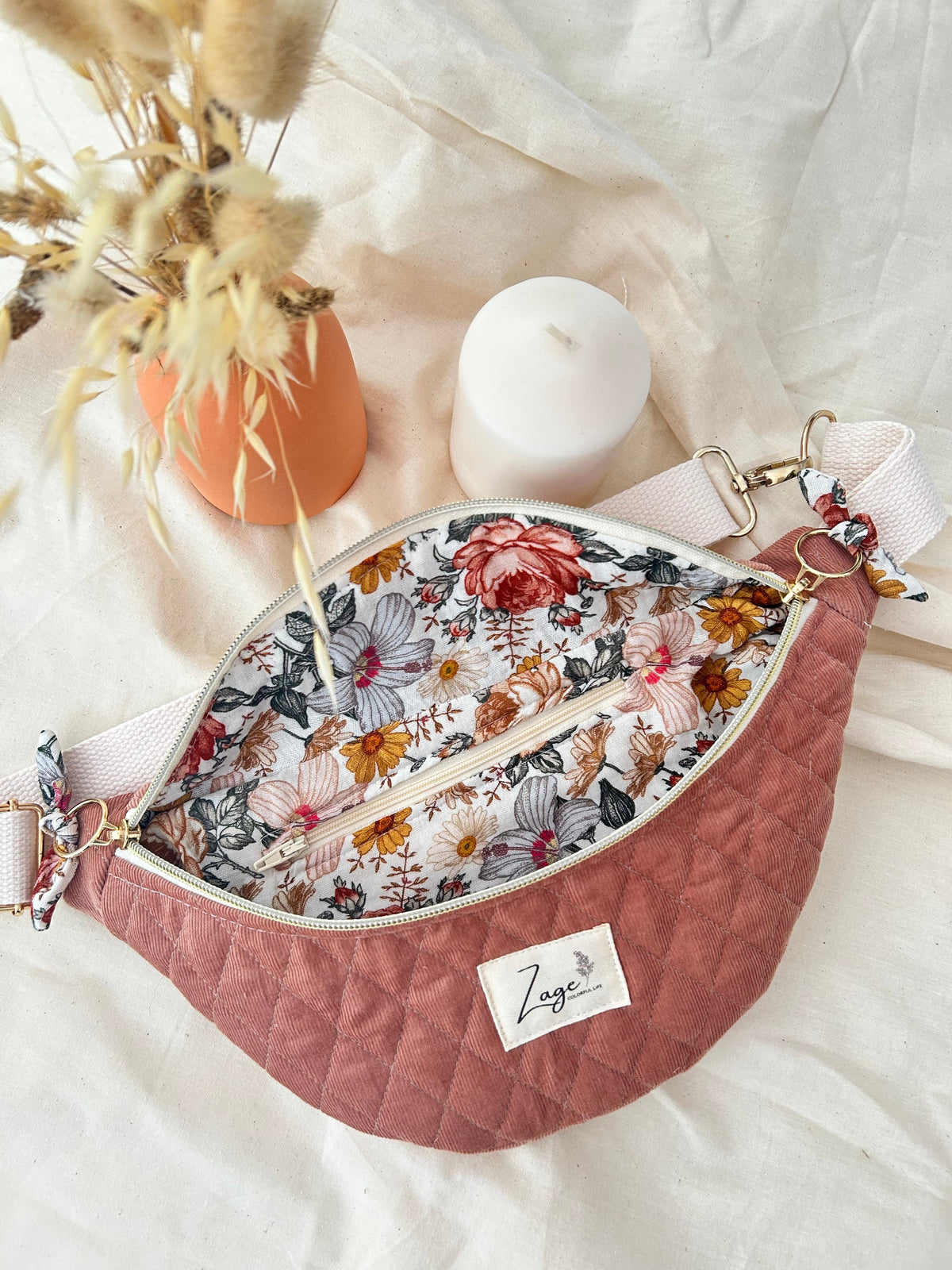 Sac banane femme hiver | Velours matelassé vieux rose & doublure gaze de coton fleurieSac Femme Zage Colorful Life