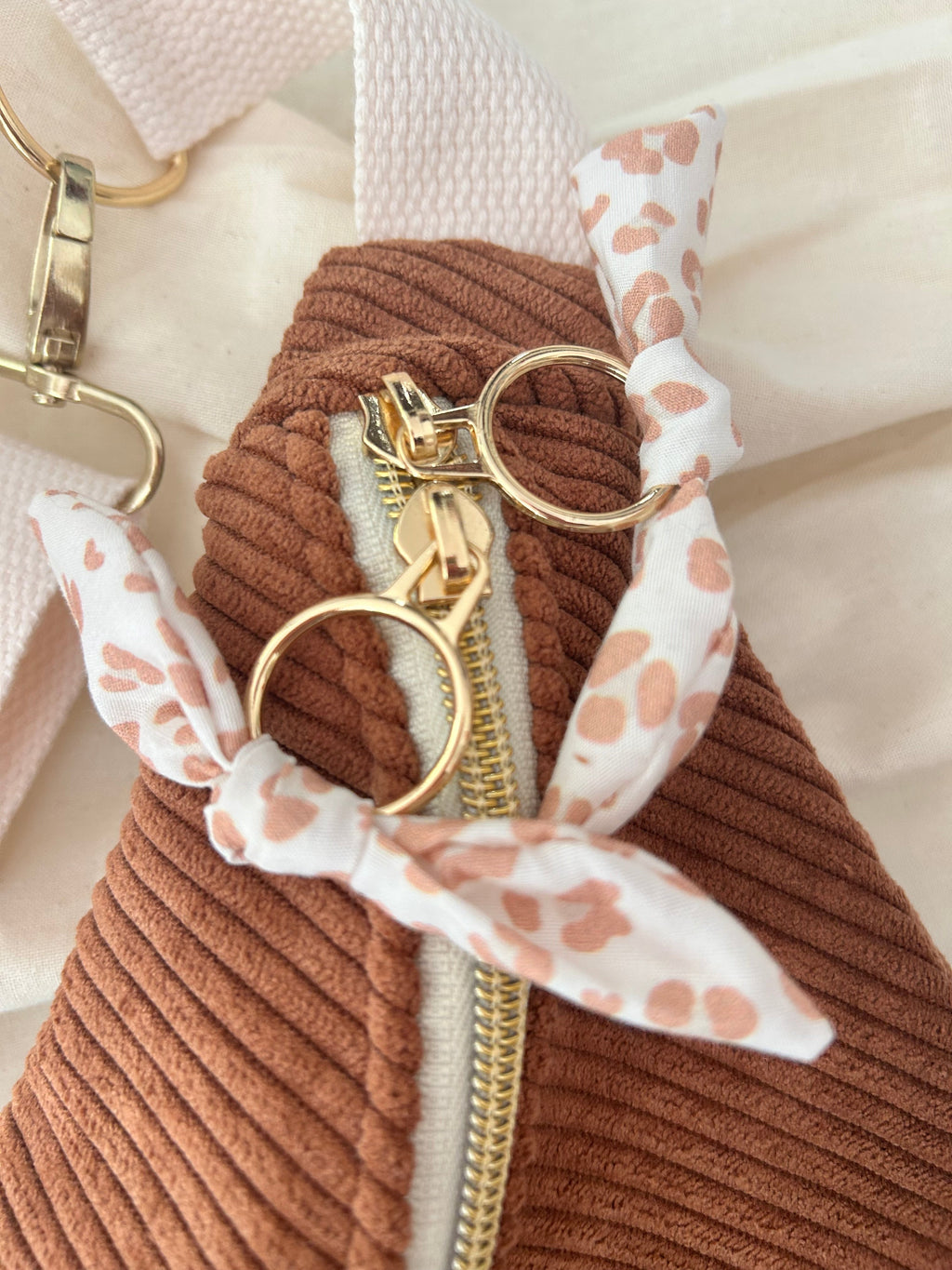 Sac banane femme hiver | Velours côtelé marron & doublure léopard caféSac Femme Zage Colorful Life