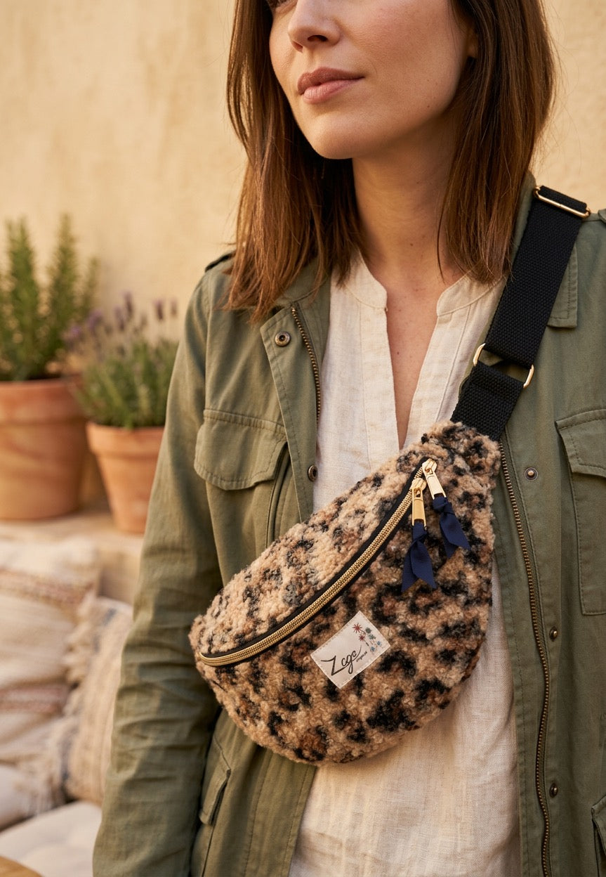 Sac banane femme hiver | Bouclettes/sherpa léopard marron et noir & doublure noireSac Femme Zage Colorful Life