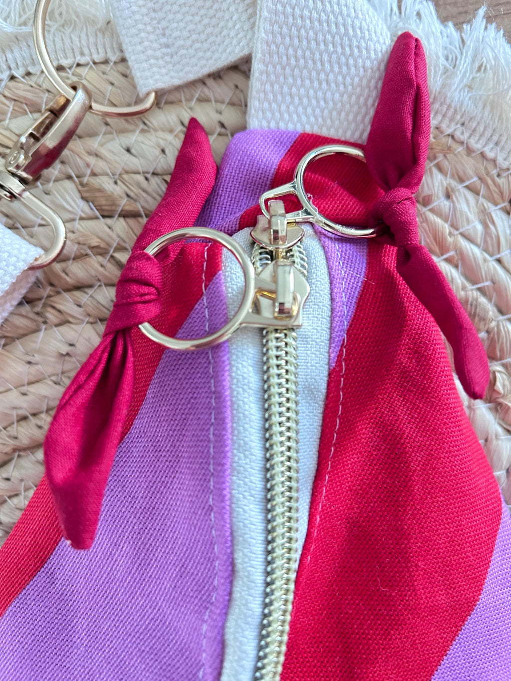 Sac banane femme été | Toile canvas rayée parme/rouge & doublure rougeSac Femme Zage Colorful Life