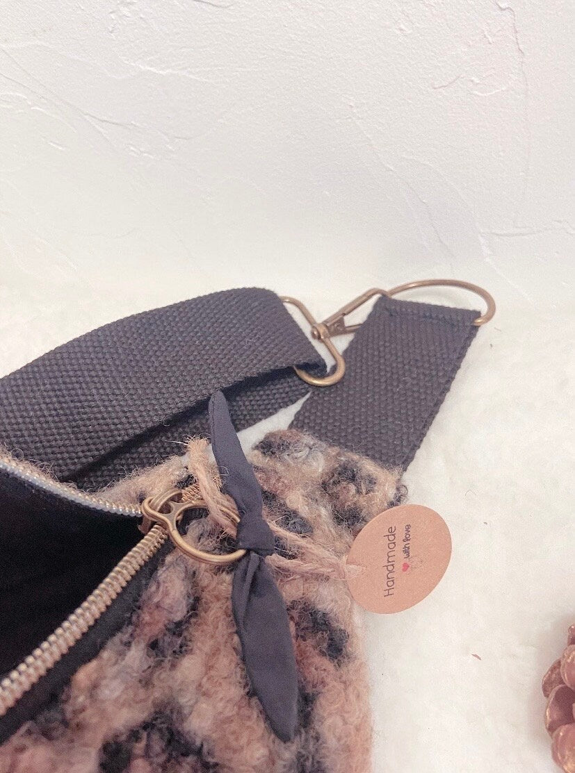 Sac banane femme hiver | Bouclettes/sherpa léopard marron et noir & doublure noireSac Femme Zage Colorful Life