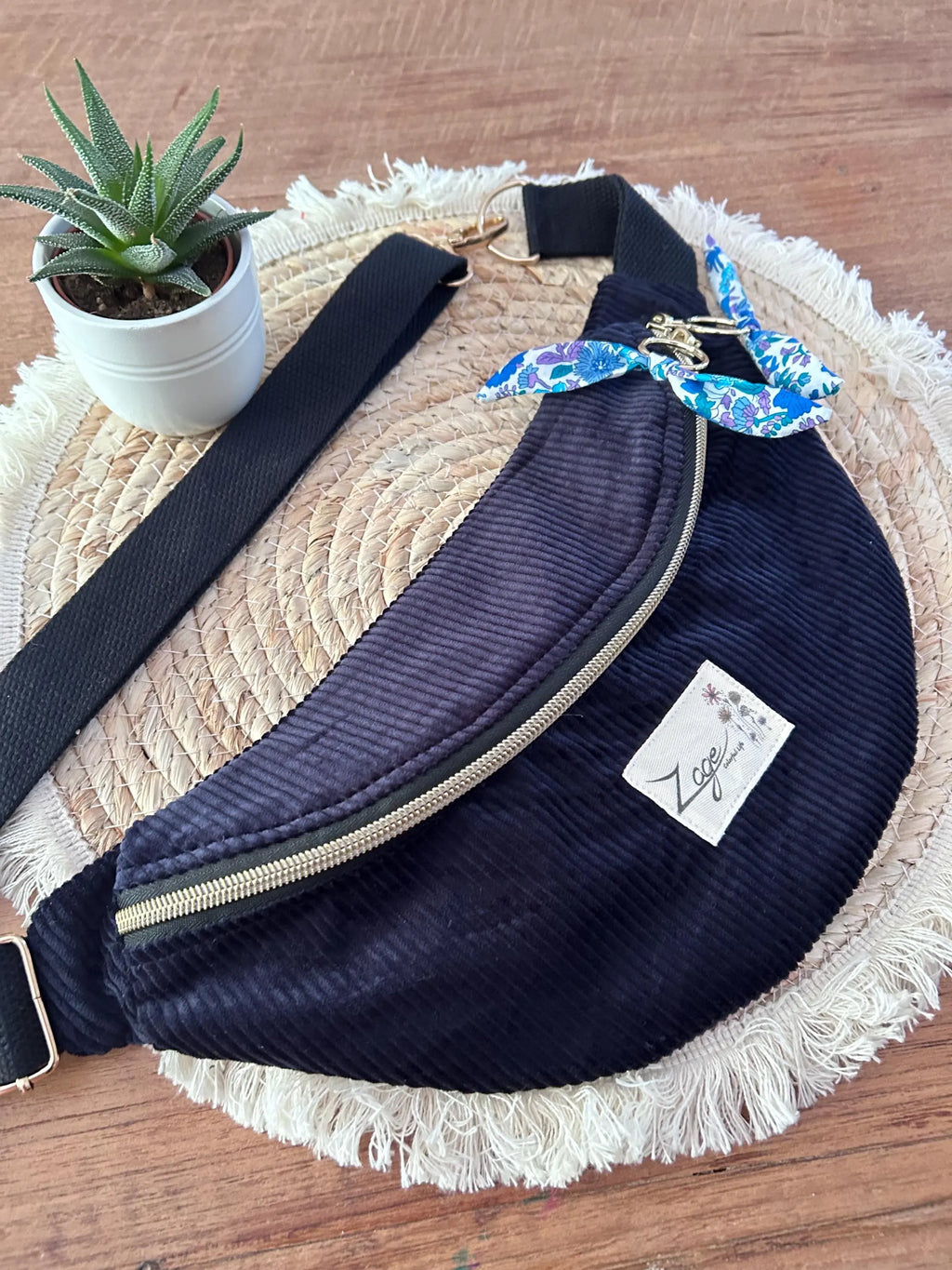 Sac banane femme hiver | Velours côtelé bleu marine & doublure liberty bleueSac Femme Zage Colorful Life