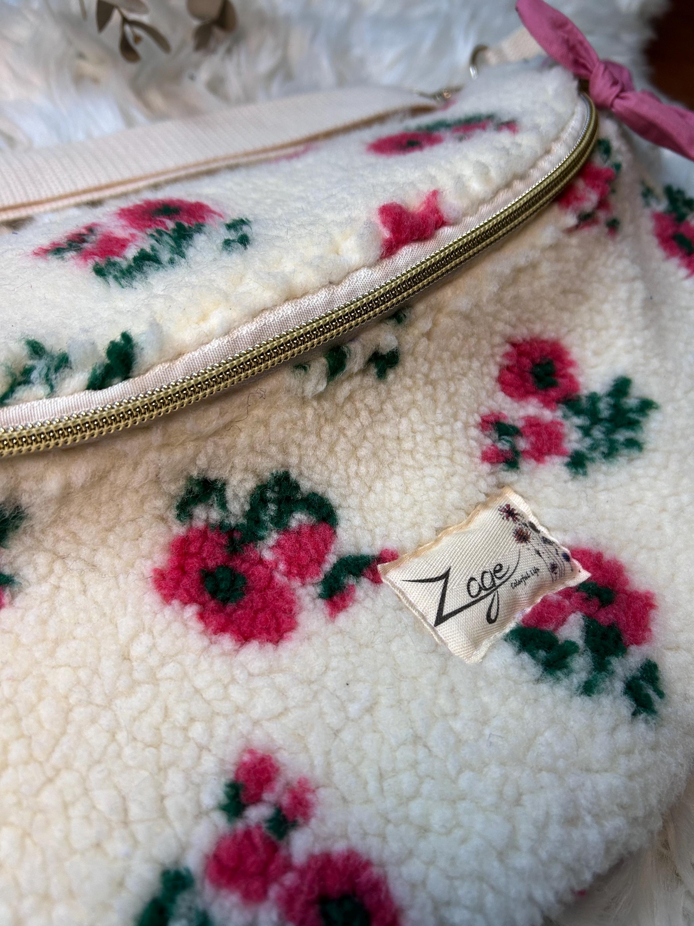 Sac banane femme hiver | Bouclettes/sherpa blanc motifs fleuris roses & doublure roseSac Femme Zage Colorful Life