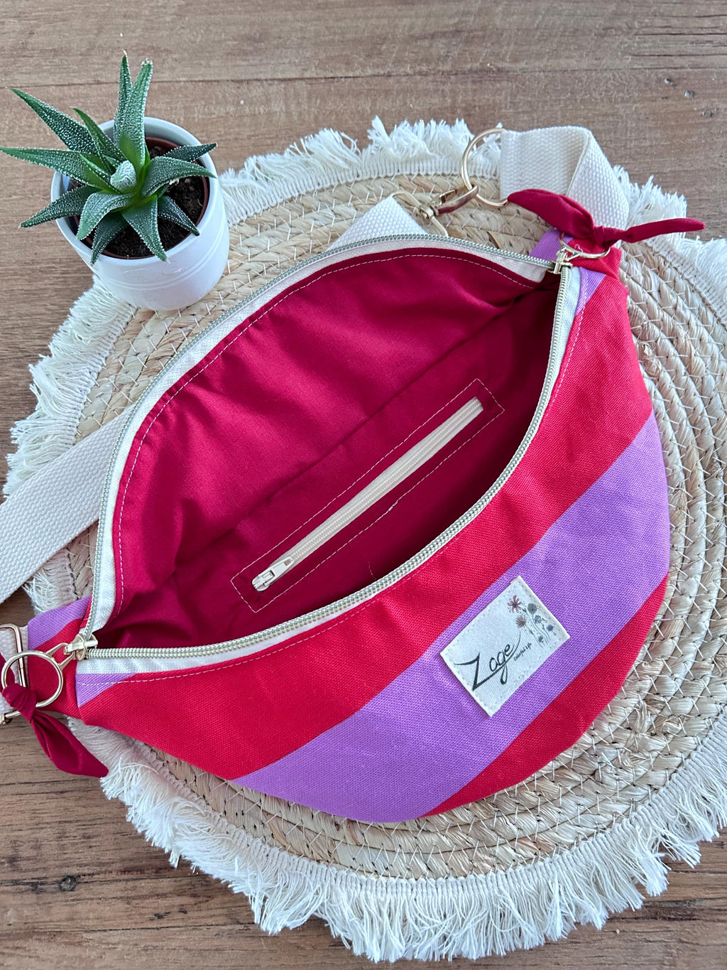 Sac banane femme été | Toile canvas rayée parme/rouge & doublure rougeSac Femme Zage Colorful Life