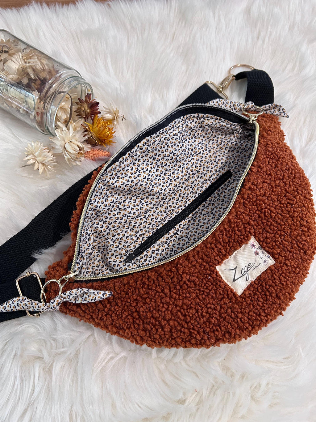 Sac banane femme hiver | Bouclettes/sherpa marron & doublure à motifsSac Femme Zage Colorful Life