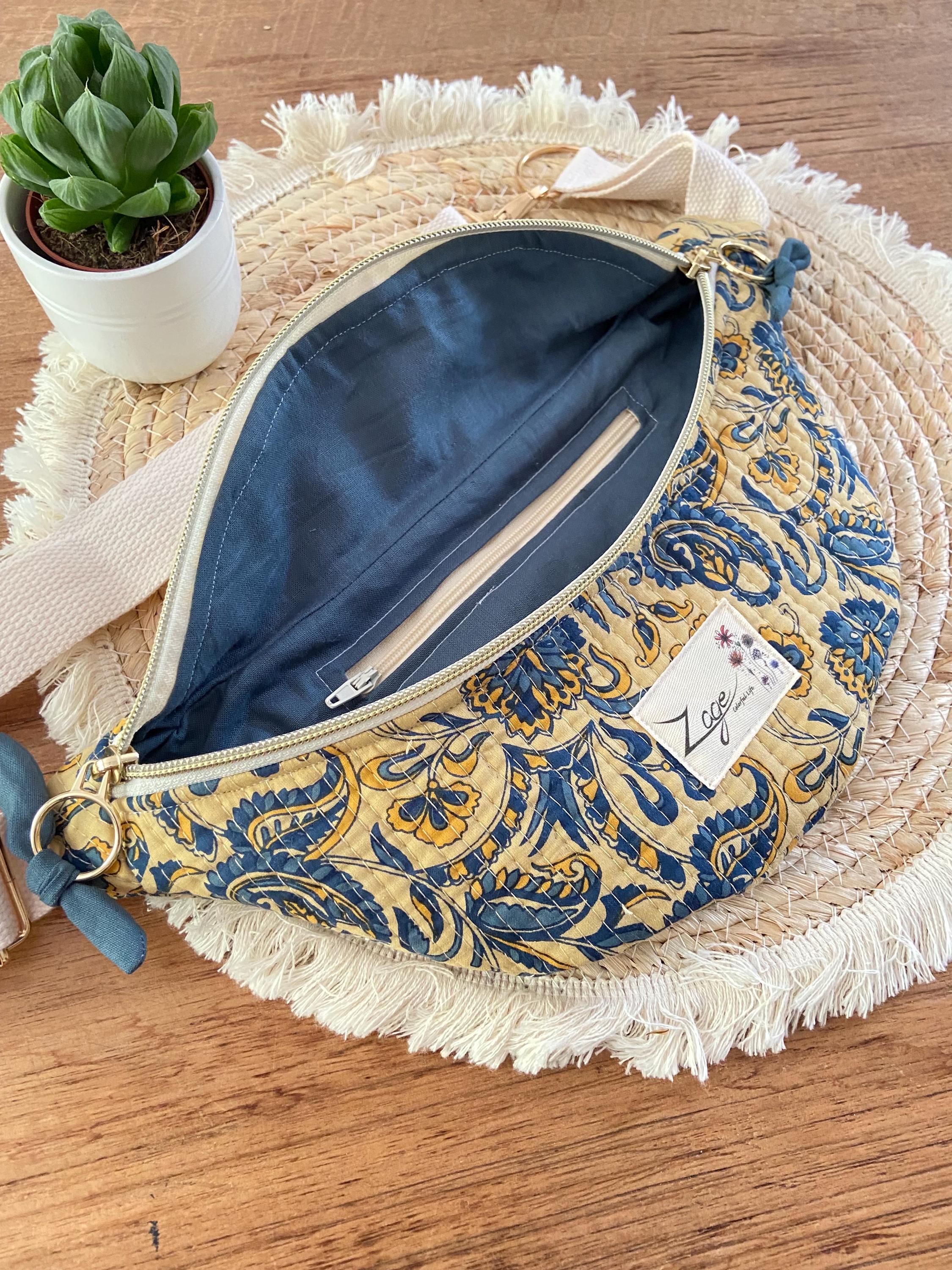Sac Banane Femme | Matelassé motifs Indy bleu sur fond jaune & doublure bleu pétroleSac Femme Zage Colorful Life