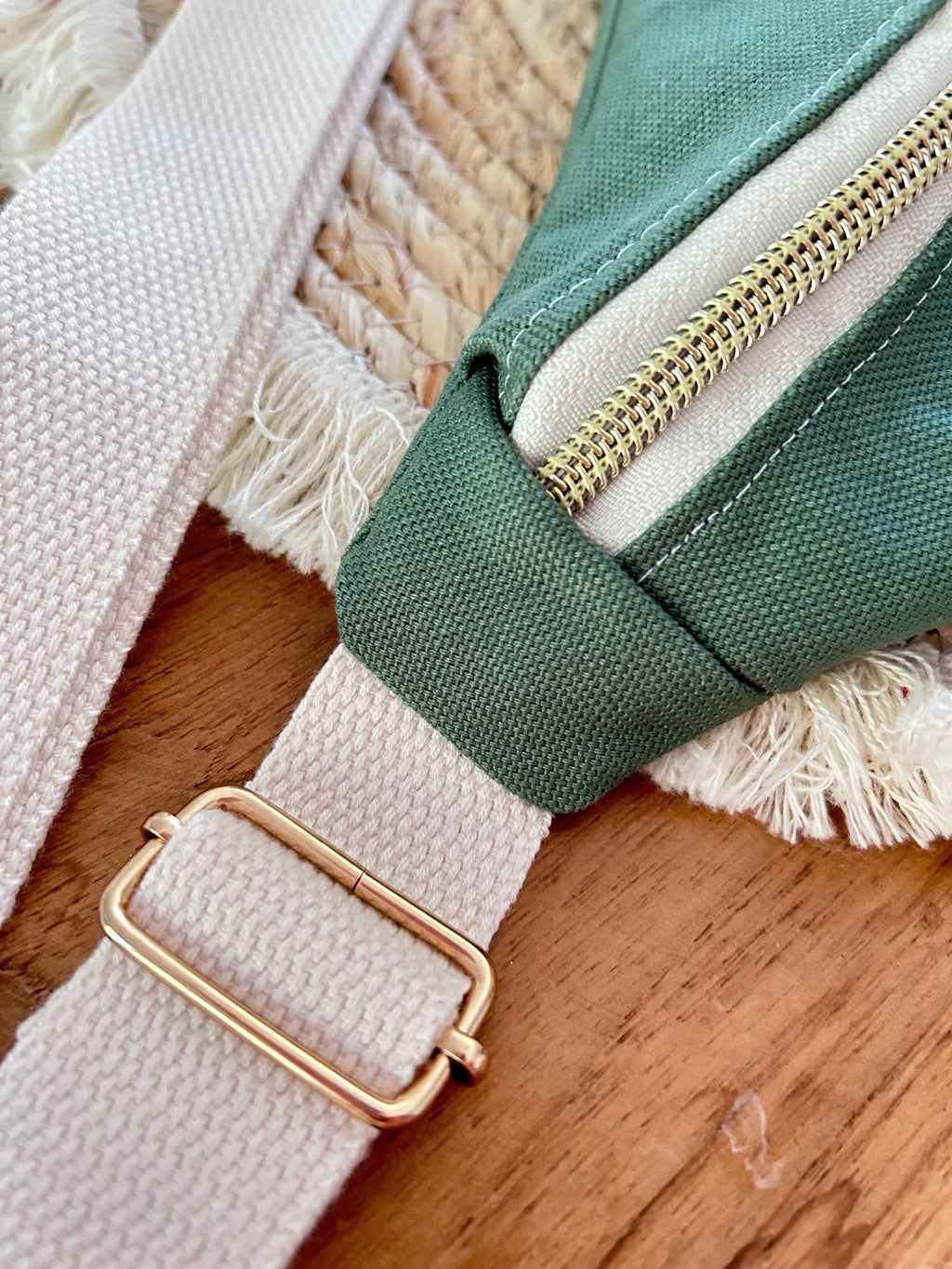 Sac banane femme été | Toile canvas vert olive & doublure fleurie roseSac Femme Zage Colorful Life