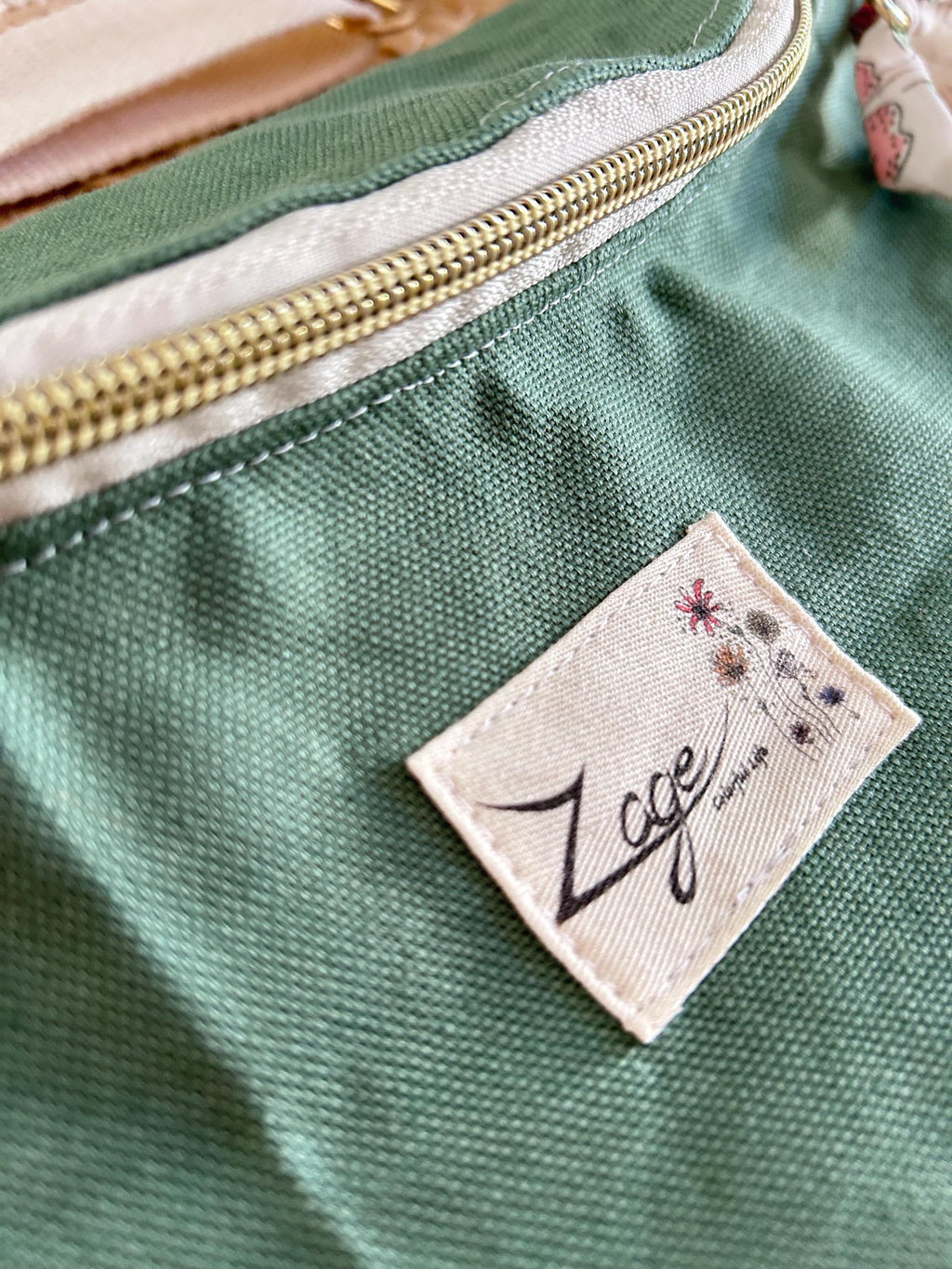 Sac banane femme été | Toile canvas vert olive & doublure fleurie roseSac Femme Zage Colorful Life