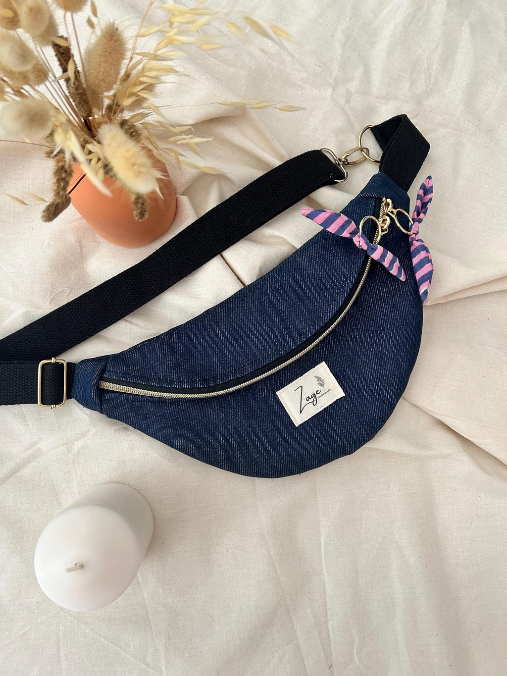 Sac banane femme | Jeans brut , doublure rayée rose et bleue |   Fanny pack, bum bag, Gürteltasche, Heuptas | Cadeau femmeSac Femme Zage Colorful Life