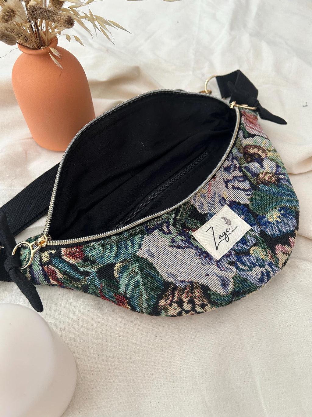 Sac banane femme hiver| Jacquard fleuri, doublure noire |   Fanny pack, bum bag, Gürteltasche, Heuptas | Cadeau femmeSac Femme Zage Colorful Life