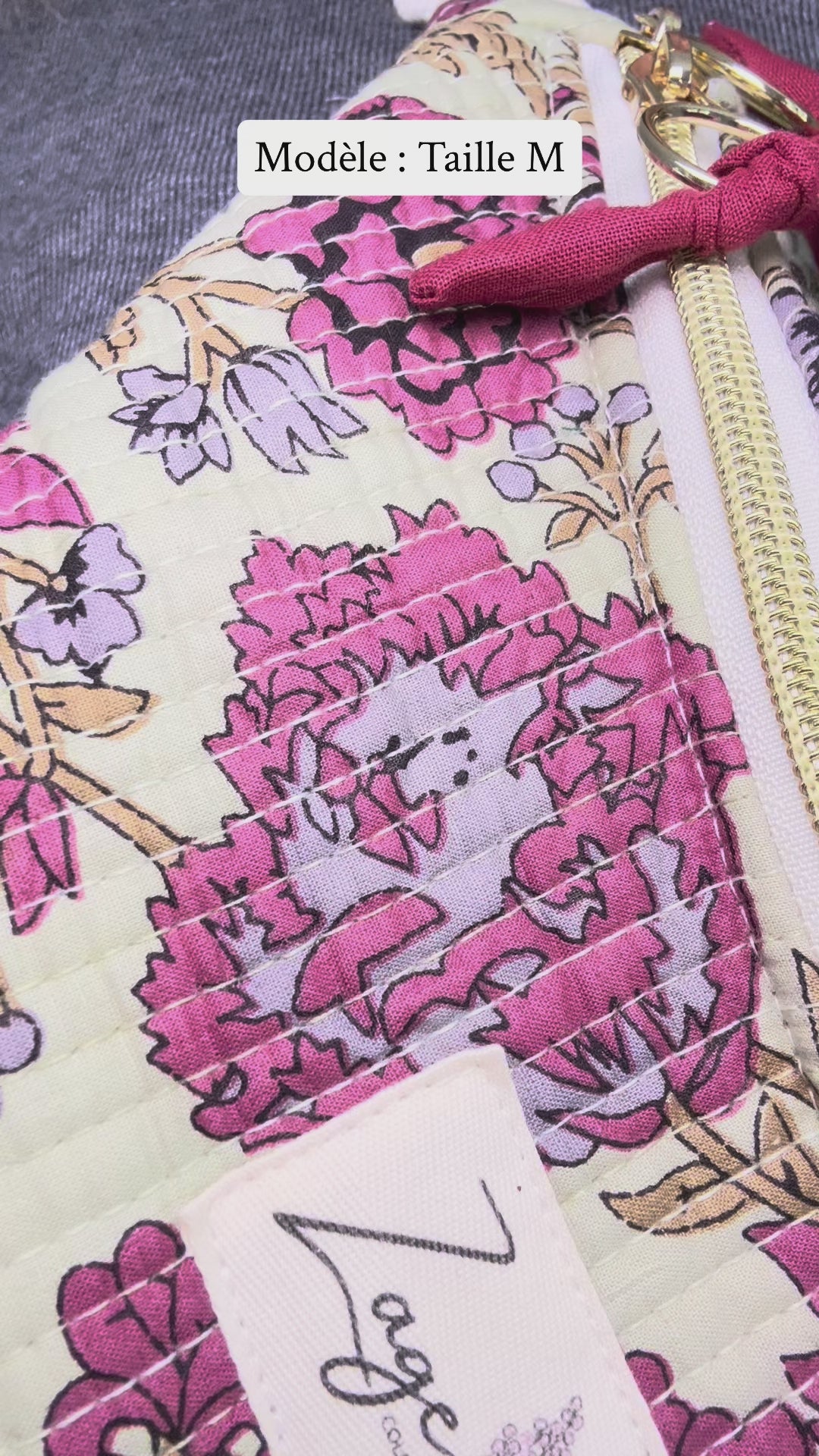 Sac banane femme Matelassé | Tissu matelassé  fleuri rose & doublure framboise